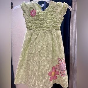 Girl dress size 8